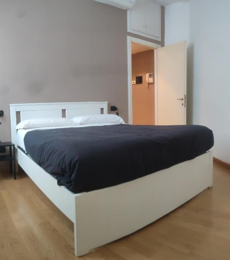 Apartamento Brera Milán Exterior foto